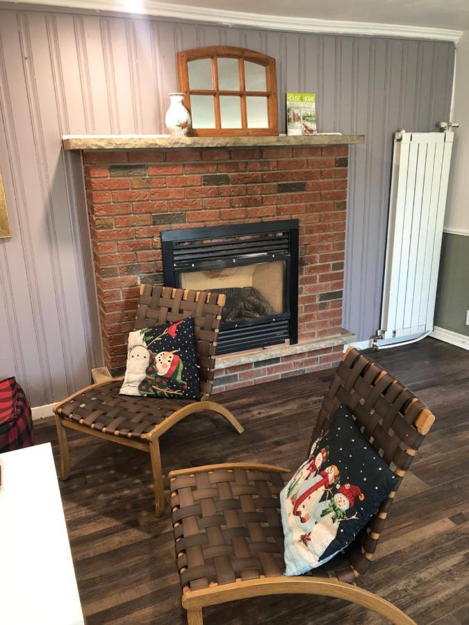 Entire Detached 3-Bedrooms Cute Home In Cornwall Area Экстерьер фото